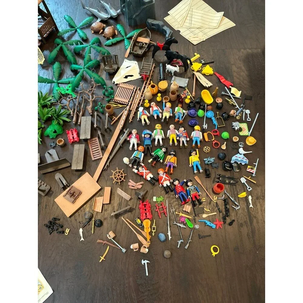 Play‎ mobile parts bundle